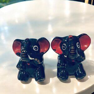 Vintage Black Elephant Salt and Pepper Shakers